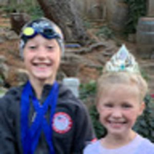 Meet your Posher, Courtney